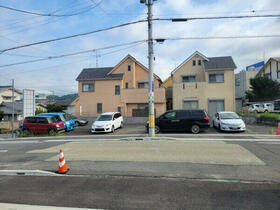 兵庫県川西市見野２丁目