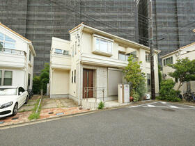 千葉県千葉市美浜区稲毛海岸５丁目