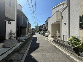 神奈川県横浜市栄区中野町