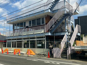 東京都世田谷区鎌田３丁目