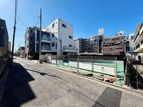 神奈川県川崎市中原区新城１丁目