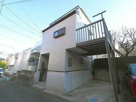 東京都世田谷区上祖師谷２丁目