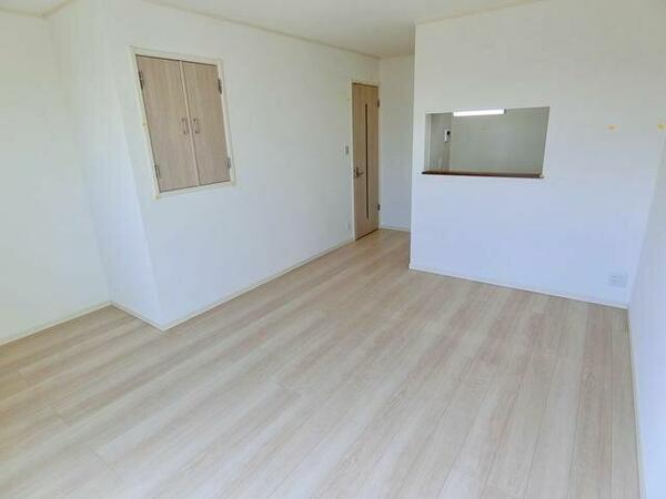 detached 東京都武蔵村山市中央１丁目

地図を見る