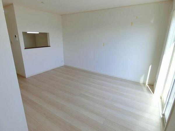 detached 東京都武蔵村山市中央１丁目

地図を見る