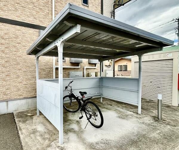 apartment 茨城県つくば市研究学園５丁目５－１３ ファースト・ラフィーネ・学園１Ｆ