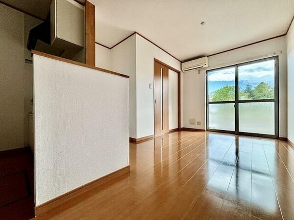 apartment 茨城県つくば市研究学園５丁目５－１３ ファースト・ラフィーネ・学園１Ｆ