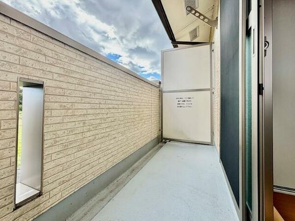 apartment 茨城県つくば市研究学園５丁目５－１３ ファースト・ラフィーネ・学園１Ｆ