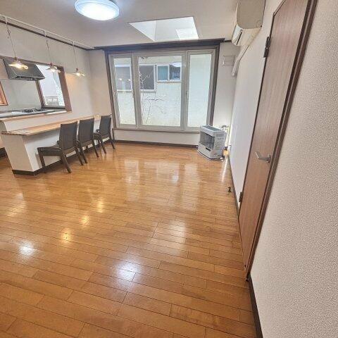 detached 北海道室蘭市絵鞆町３丁目
地図を見る