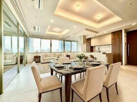 グランスイート虎ノ門