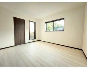 神奈川県横須賀市長坂２丁目