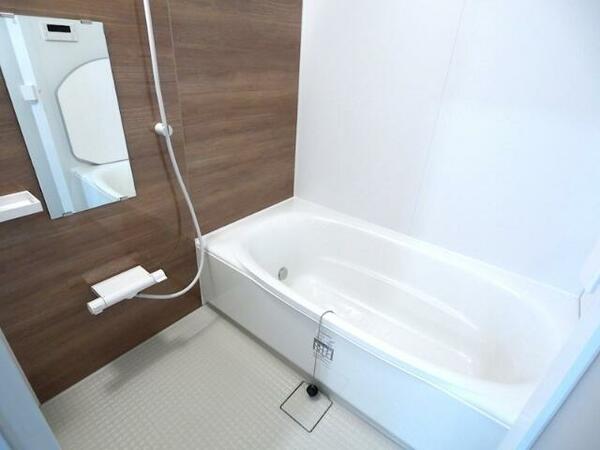 detached 東京都三鷹市中原３丁目

地図を見る