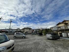 神奈川県厚木市戸室４丁目