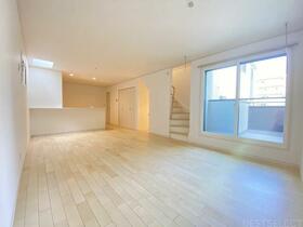 埼玉県蕨市南町３丁目