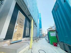 東京都世田谷区上祖師谷３丁目