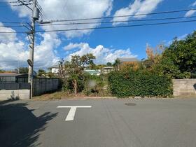 神奈川県平塚市纒１丁目