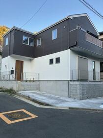 神奈川県藤沢市善行坂２丁目