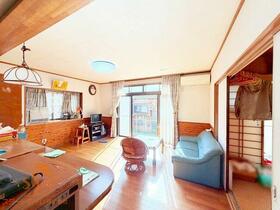 千葉県船橋市宮本７丁目