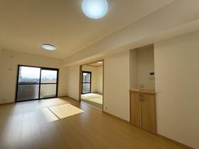 コアマンション帯山東６０２