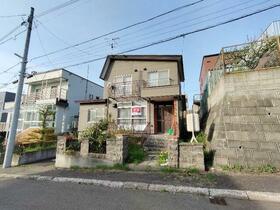 北海道札幌市豊平区西岡三条１３丁目