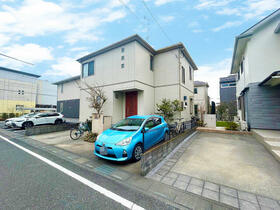 埼玉県吉川市美南４丁目