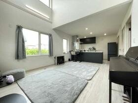 北海道石狩市親船東二条２丁目