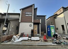 東京都小金井市前原町３丁目