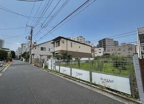 東京都武蔵野市御殿山２丁目
