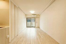 ル・サンク吹上駅前