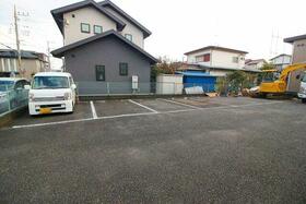 神奈川県座間市相武台１丁目