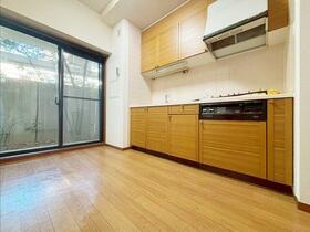 荘苑八事ビラージュ壱番館