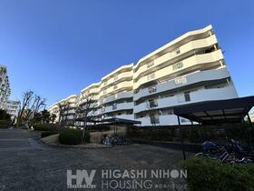 あざみ野団地第３−１−１号棟