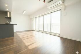 プレサンスグラン川名