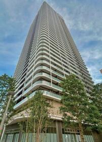 ＨＡＲＵＭＩ　ＦＬＡＧ　ＰＡＲＫ　ＶＩＬＬＡＧＥ