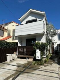 東京都世田谷区砧４丁目