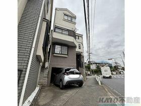 神奈川県川崎市麻生区東百合丘２丁目