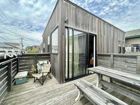 神奈川県鎌倉市腰越１丁目