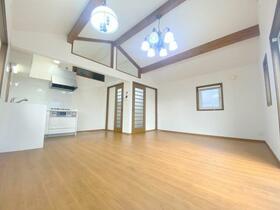 東京都練馬区中村２丁目