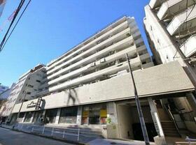 グローイン新宿御苑