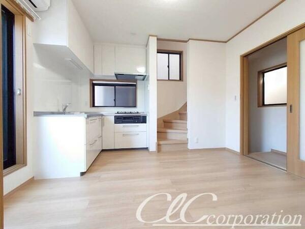 detached 東京都江戸川区南篠崎町５丁目

地図を見る