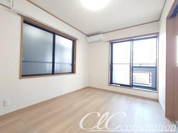 detached 東京都江戸川区南篠崎町５丁目

地図を見る