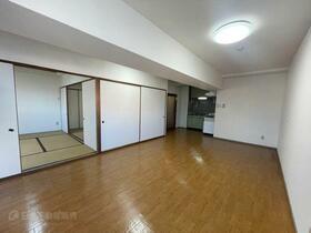 パレスマンション多門