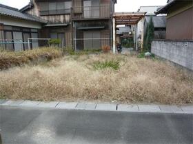 三重県鈴鹿市岸岡町