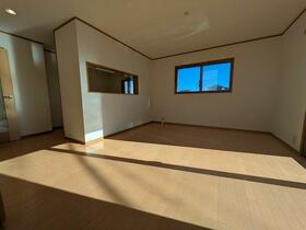 埼玉県さいたま市緑区大字三室