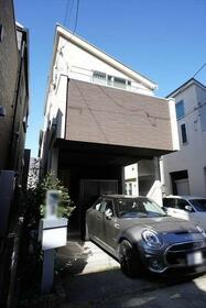 東京都杉並区和泉２丁目