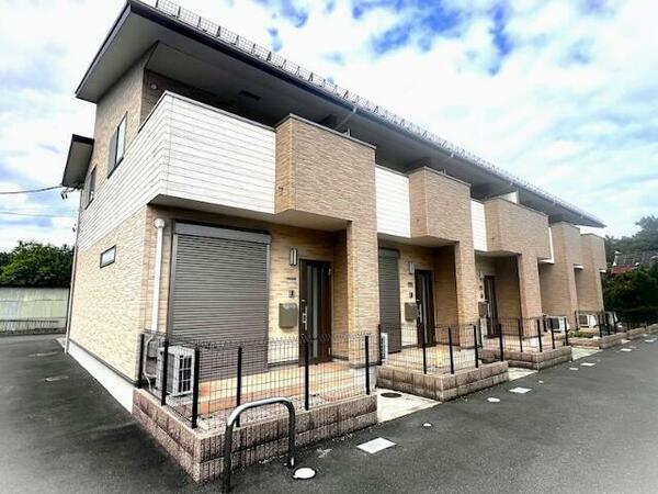 apartment 茨城県つくば市研究学園５丁目５－１３ ファースト・ラフィーネ・学園１Ｆ