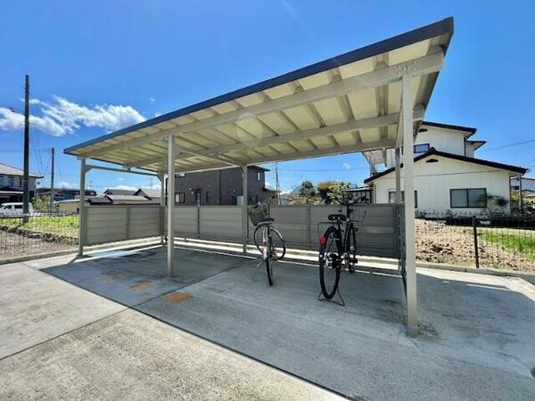 apartment 茨城県つくば市研究学園５丁目５－１３ ファースト・ラフィーネ・学園１Ｆ