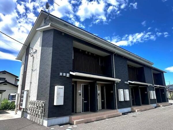 apartment 茨城県つくば市研究学園５丁目５－１３ ファースト・ラフィーネ・学園１Ｆ