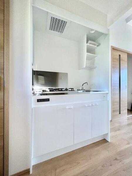 apartment 茨城県つくば市研究学園５丁目５－１３ ファースト・ラフィーネ・学園１Ｆ