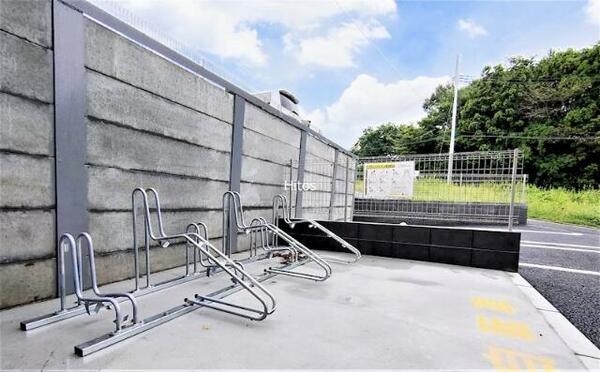 apartment 茨城県つくば市研究学園５丁目５－１３ ファースト・ラフィーネ・学園１Ｆ