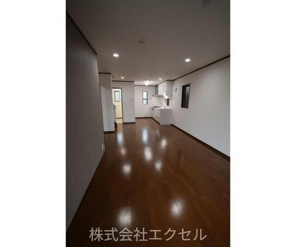 detached 東京都福生市南田園３丁目

地図を見る